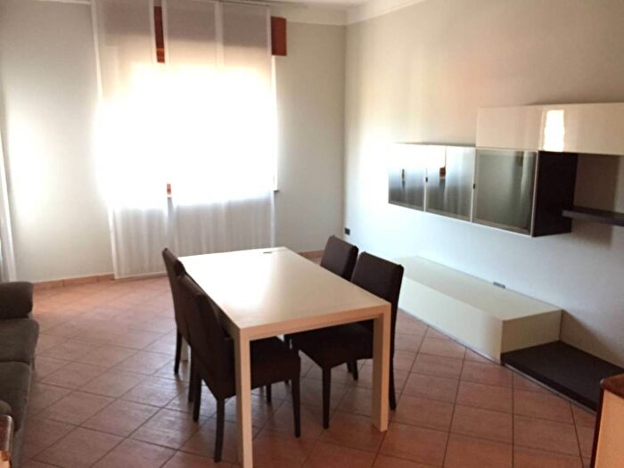 Appartamento trilocale in affitto in Via Aldo Maria Scalise, Santa Rita, Novara