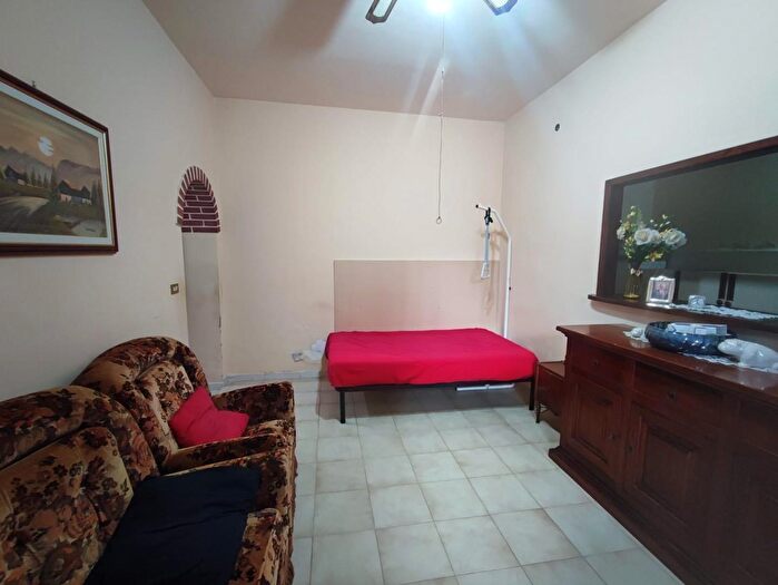 Casa con 6 locali in vendita in Capannoli