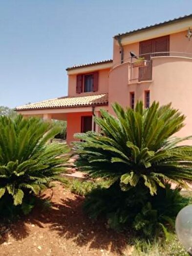 Casa con 6 locali in vendita in Sciacca