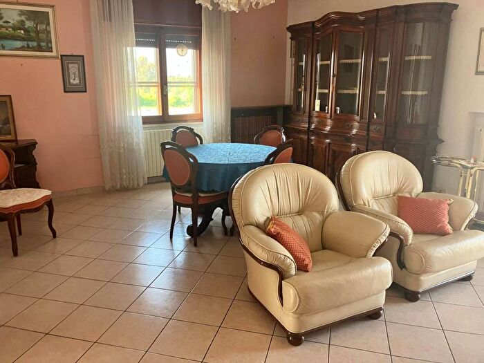 Casa quadrilocale in affitto in Via Monte Acuto, Gionchetto, Latina