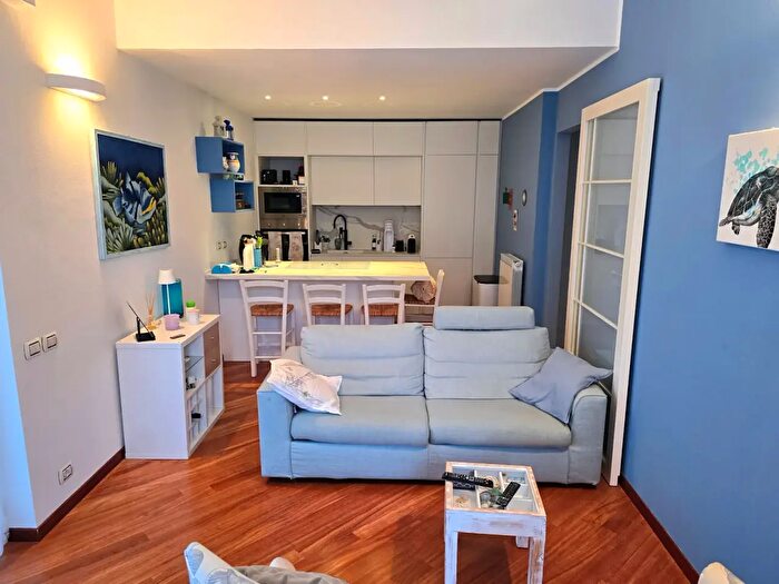 Appartamento quadrilocale in vendita in Passo dei Frassini, Rapallo