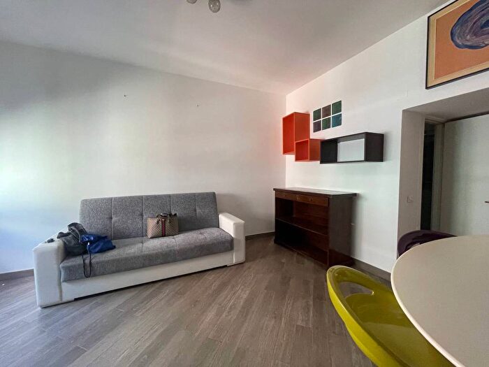 Appartamento monolocale in affitto in Viale Sarca, Bignami Ponale, Milano