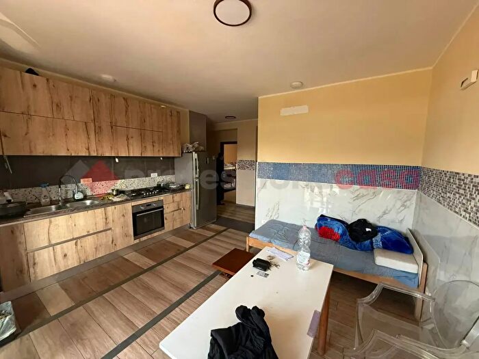 Appartamento trilocale in vendita in Viale Friuli, Cinisello Balsamo