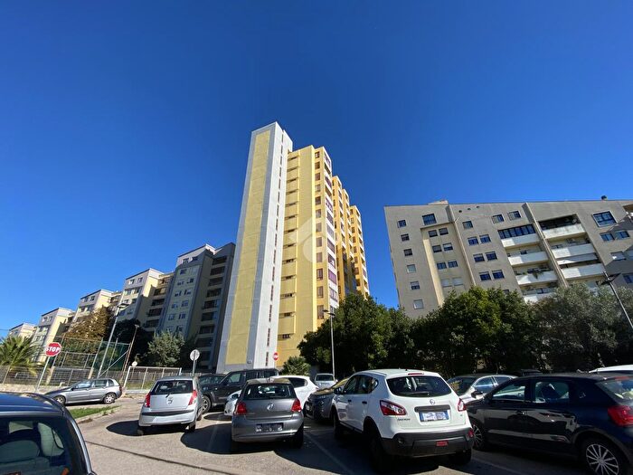 Appartamento trilocale in vendita in Via De Muro, Sassari