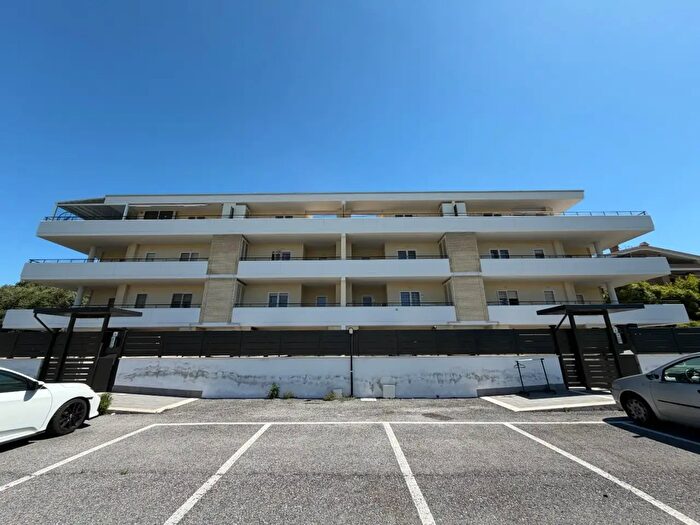 Appartamento bilocale in vendita in Via Anagnina, Roma