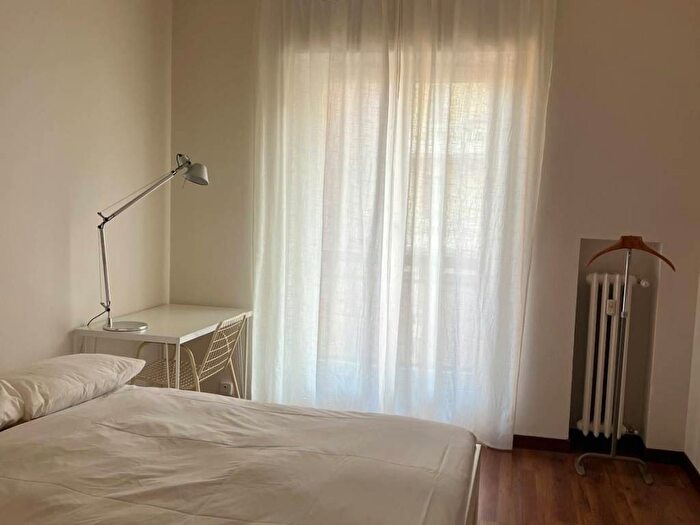 Appartamento trilocale in affitto in Via Paolo Maspero, Molise Cuoco, Milano