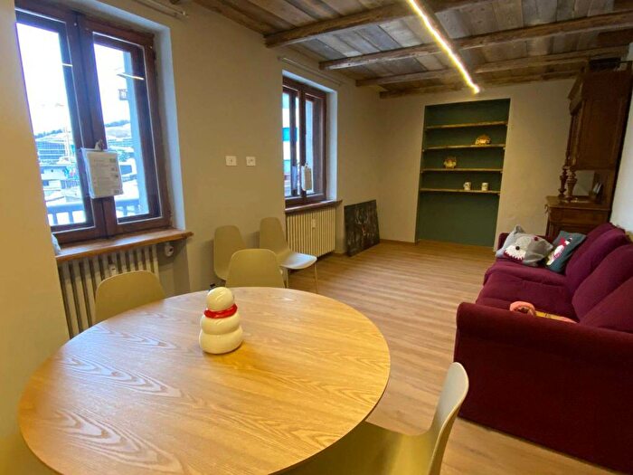 Appartamento trilocale in affitto in Piazza Fraiteve, Colle Sestriere, Sestriere