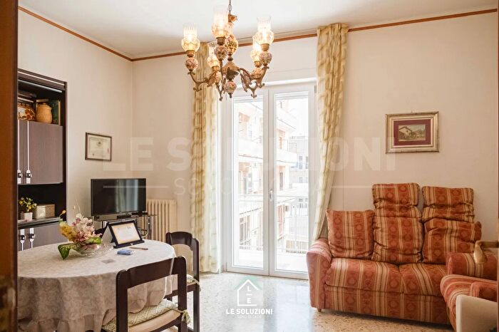 Appartamento trilocale in vendita in Via Giuseppe di Vittorio, Putignano