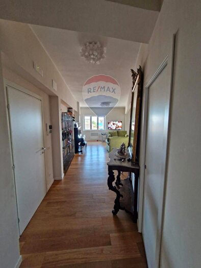 Appartamento trilocale in vendita in Minturno