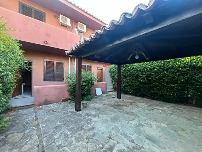 Casa quadrilocale in affitto in Via Giosuè Carducci, Montepaone
