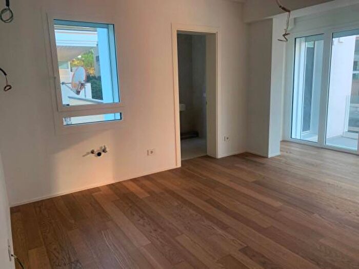 Appartamento con 5 locali in vendita in Viale Milano, Riccione