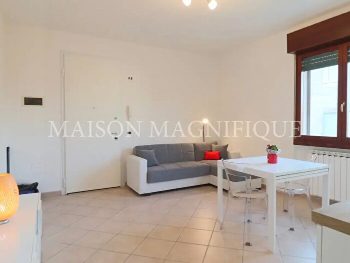 Appartamento trilocale in vendita in Via Giosuè Carducci, Occhiobello