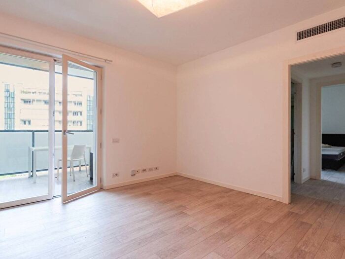 Appartamento bilocale in affitto in Via Giovanni Battista Niccolini, Paolo Sarpi, Milano