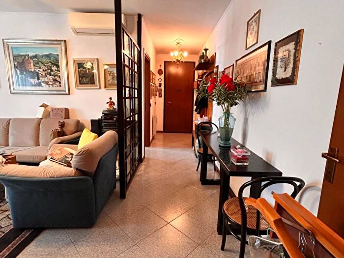 Appartamento con 5 locali in affitto in Mestre, Venezia