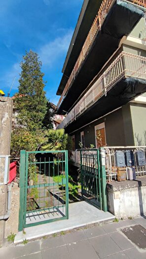 Appartamento trilocale in vendita in Viale Tommaso Fazzello, Linguaglossa