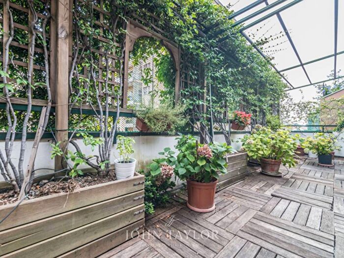 Appartamento con 5 locali in affitto in Via Matteo Bandello, San Vittore, Milano
