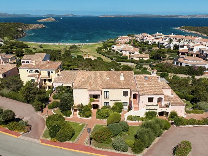 Appartamento bilocale in vendita in Arzachena