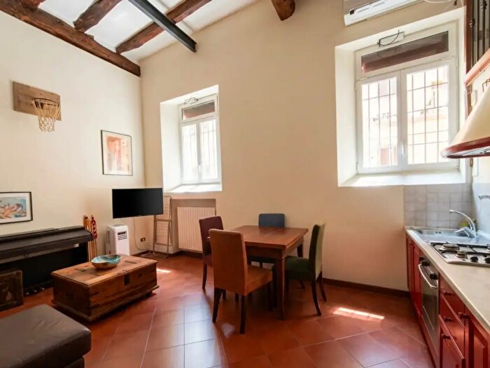 Appartamento bilocale in vendita in Via Paradiso, Bologna
