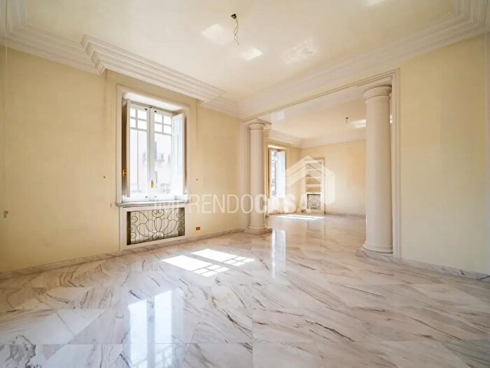 Appartamento con 5 locali in vendita in Via della Libertà, Palermo