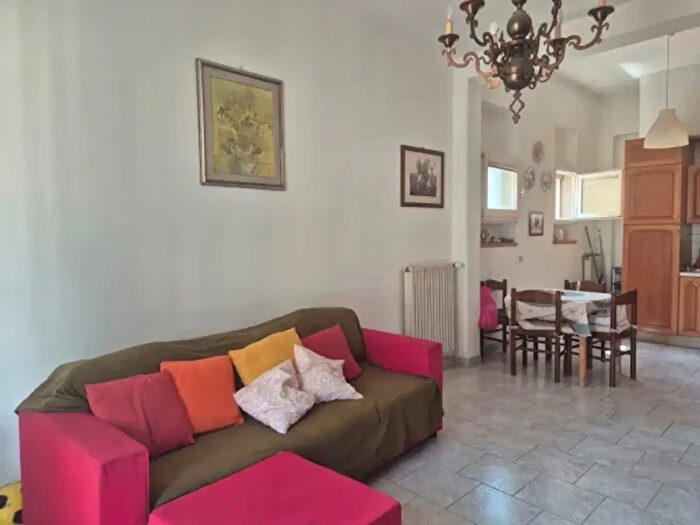 Appartamento trilocale in vendita in Via Mario Roselli Cecconi, Firenze