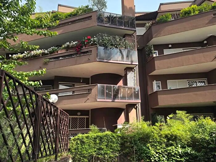 Appartamento bilocale in vendita in Viale Cortina dAmpezzo, Roma