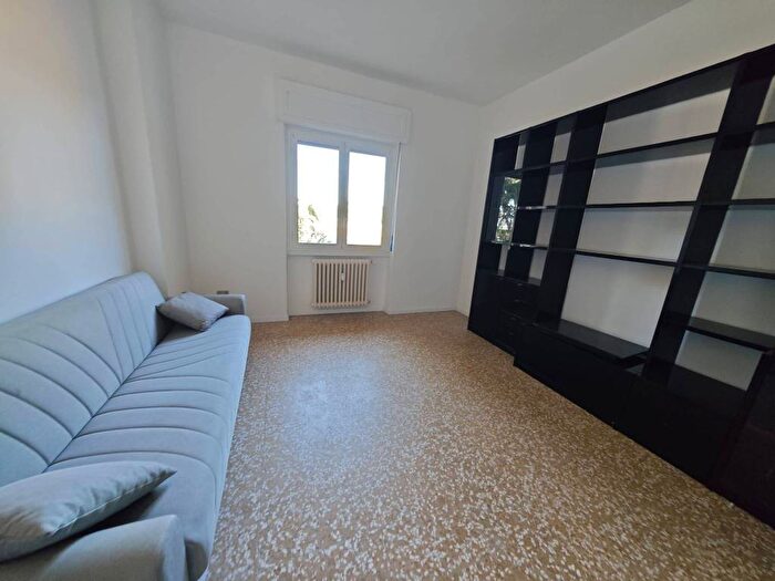Appartamento bilocale in affitto in Via Luigi Vaschi, Arnate, Gallarate