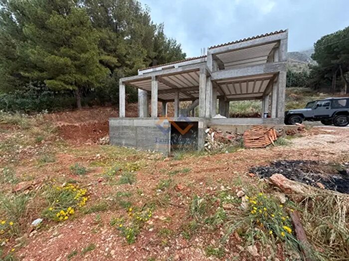 Casa con 5 locali in vendita in Strada Provinciale Fraginesi Costamante, Castellammare Del Golfo