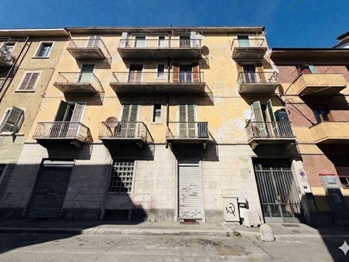Appartamento bilocale in affitto in via via Barbania, Barriera di Milano, Torino