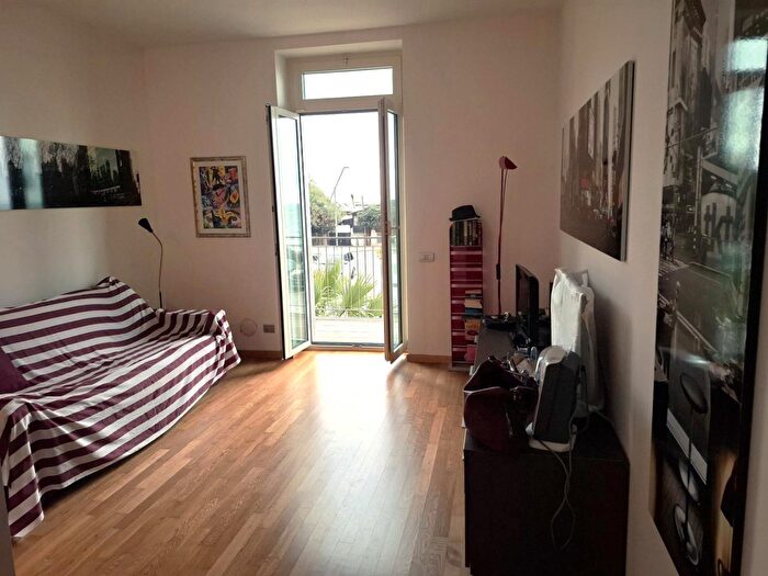 Appartamento monolocale in affitto in Largo Scarlatti, Savona
