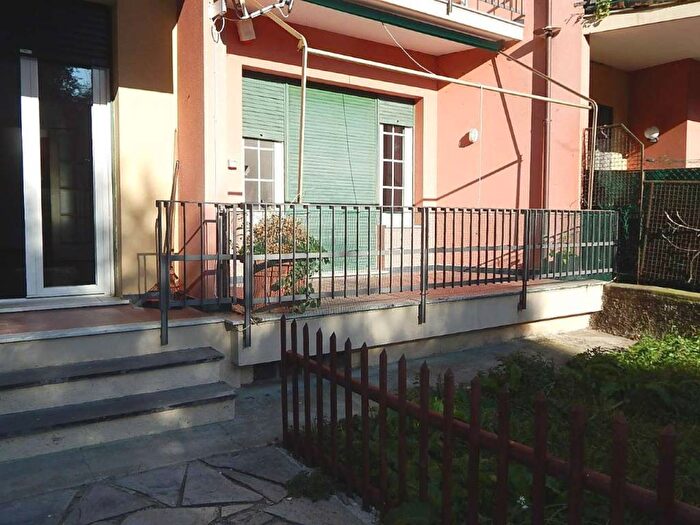 Appartamento con 5 locali in affitto in via Giorgio Marussig, Quarto, Genova