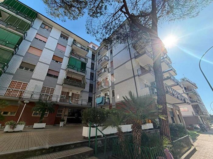 Appartamento trilocale in affitto in Via Giuseppe Verdi, San Giorgio a Cremano