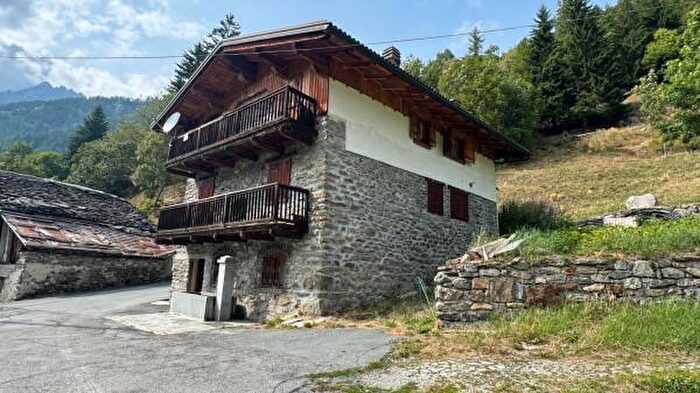 Appartamento trilocale in vendita in Frazione La Quellod, Bionaz