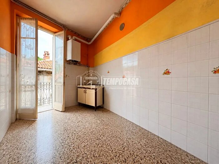 Appartamento trilocale in vendita in Via Fratelli Rosazza, Biella