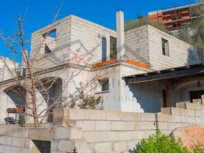 Casa con 6 locali in vendita in Talavà, Torpè