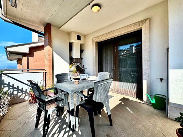 Appartamento quadrilocale in vendita in Via Loira, Monterotondo