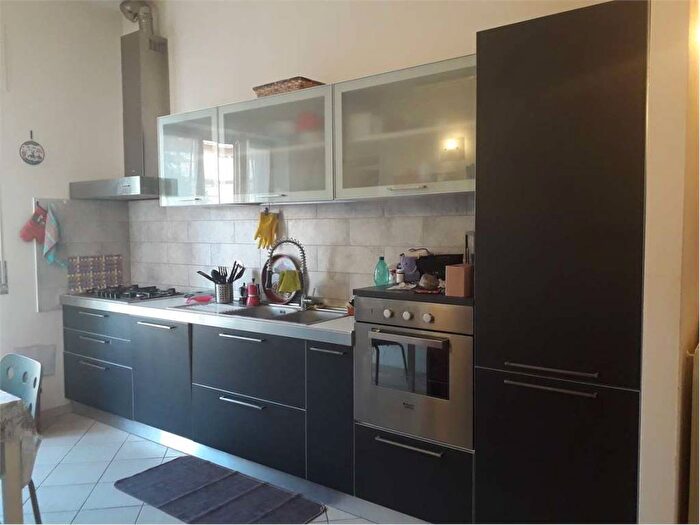 Appartamento bilocale in affitto in Via Stefano Turr, Campo di Marte, Firenze