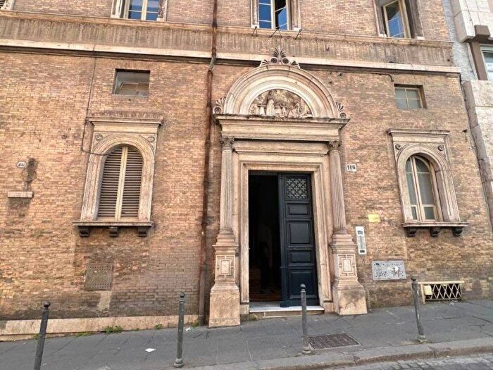 Appartamento bilocale in affitto in Via delle Quattro Fontane, Barberini, Roma