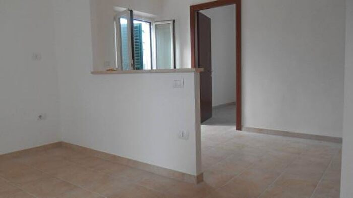 Appartamento bilocale in vendita in Imbrani, Jesi