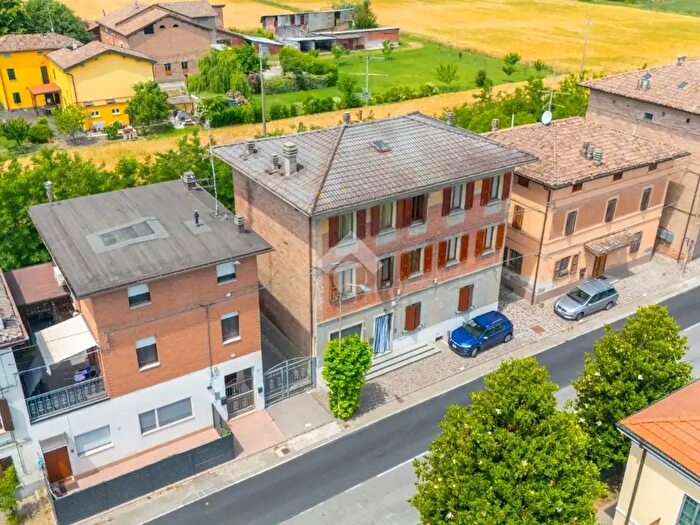 Appartamento quadrilocale in vendita in Via Marzaglia, Formigine