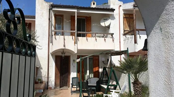 Casa con 5 locali in vendita in Via Sant Anastasia Fondi Fondi Mare Mare, Fondi