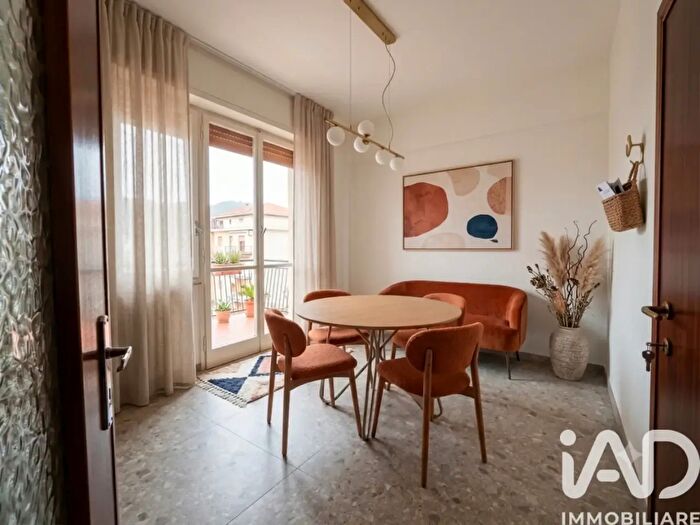 Appartamento trilocale in vendita in Via Verga, Loano