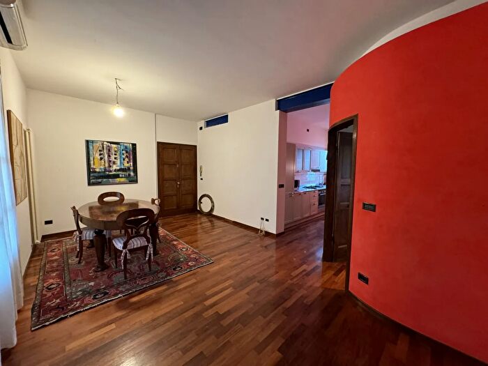 Appartamento trilocale in vendita in Via Borgofuro, Este