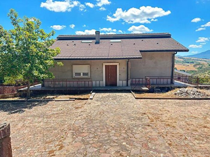 Casa in vendita in Via Valle di Creta, Potenza