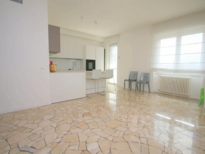 Appartamento trilocale in vendita in Via Mameli, Busto Arsizio