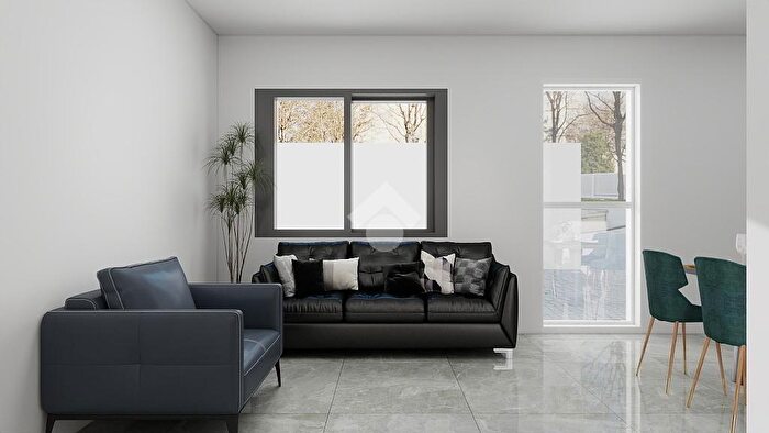 Casa quadrilocale in vendita in Via Eugenio Montale, Cagliari