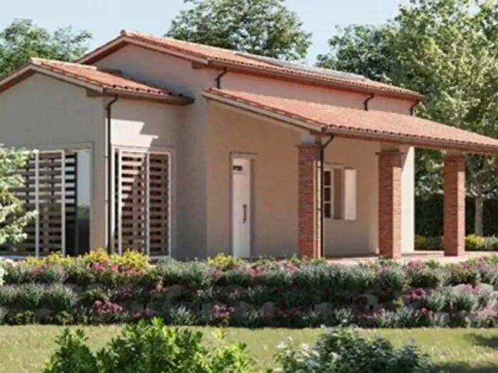 Appartamento con 6 locali in vendita in Via Giovanni Cantini, Cecina