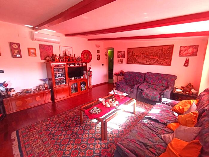 Appartamento trilocale in vendita in Catania