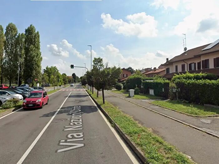 Appartamento trilocale in affitto in Via San Francesco, Seregno