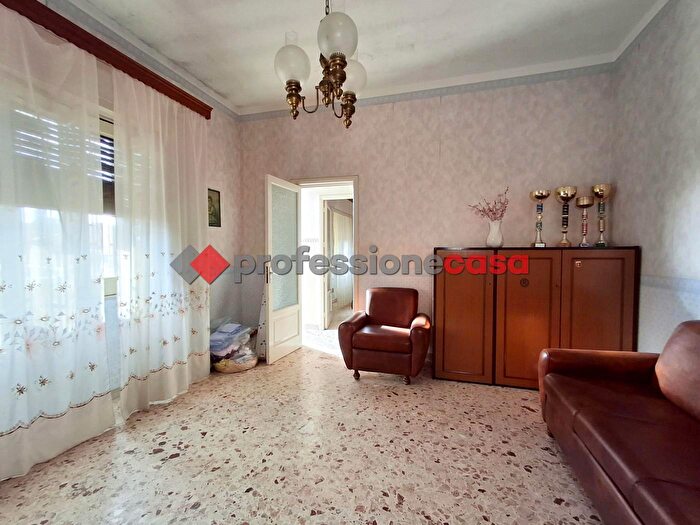 Casa trilocale in vendita in Via Tarderia, Pedara