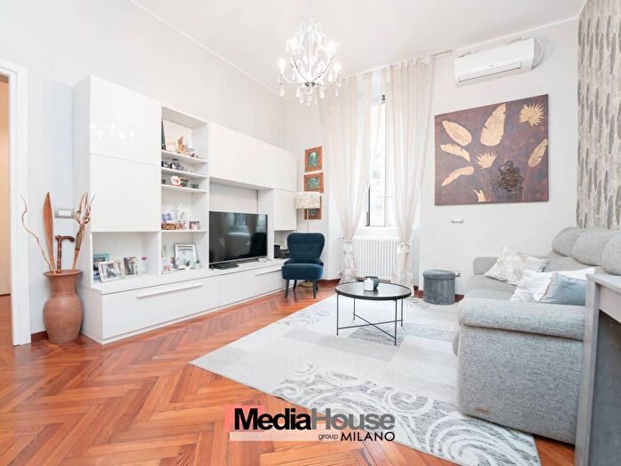 Appartamento trilocale in vendita in Via Errico Petrella, Buenos Aires, Milano
